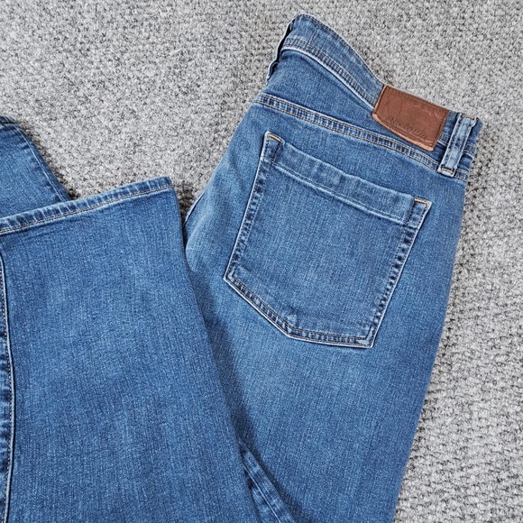 Revtown Other - RevTown Automatic Blue Jeans Mens 34 X 30 Relaxed Straight Stretch Denim